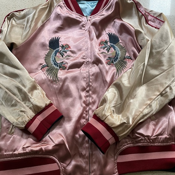 Reversible polyester satin jacket with embroidered details - Picture 7 of 10